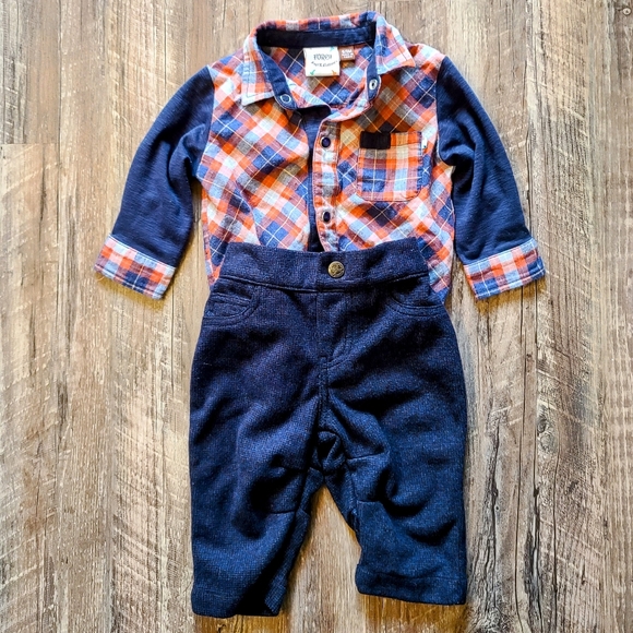 6-9 Month Boy FORE!! Axel & Hudson Boutique Outfit - Plaid Onesie/Tweed Pant - Picture 5 of 8